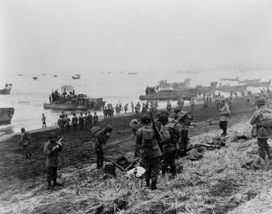 La carga suicida japonesa en la isla de Attu